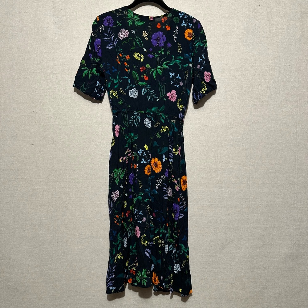 Amour Vert Floral Front Twist Dress - size S - Picture 2 of 7